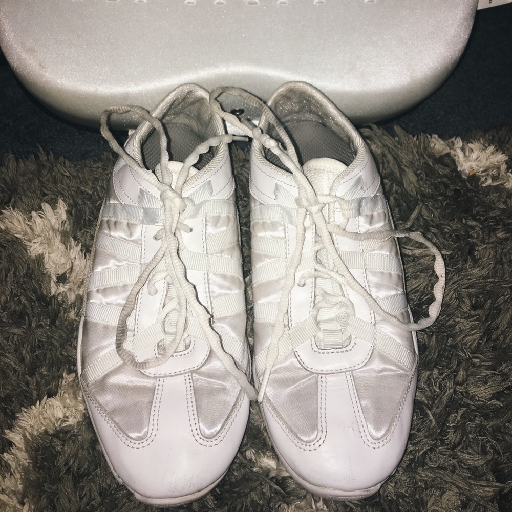 Nfinity Evolution Cheer Shoes